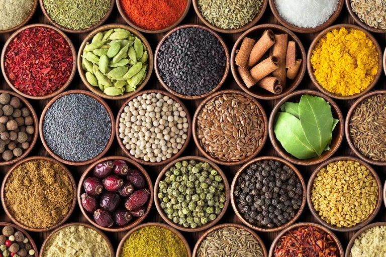 top kitchen spices blog feature img
